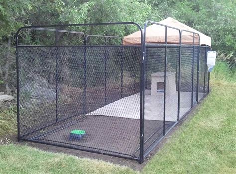 Dog Kennel Roof Ideas - Home Roof Ideas | Outside dogs, Outdoor dog ...