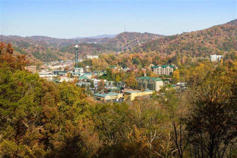 Gatlinburg fall foliage | Tennessee Smokies Visitors Guide