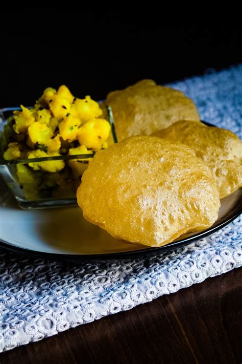 Puri Recipe (Poori) - Spice Up The Curry