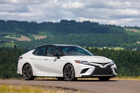 2018 Toyota Camry XSE V6: Is It Really That Sporty? [Video Review ...