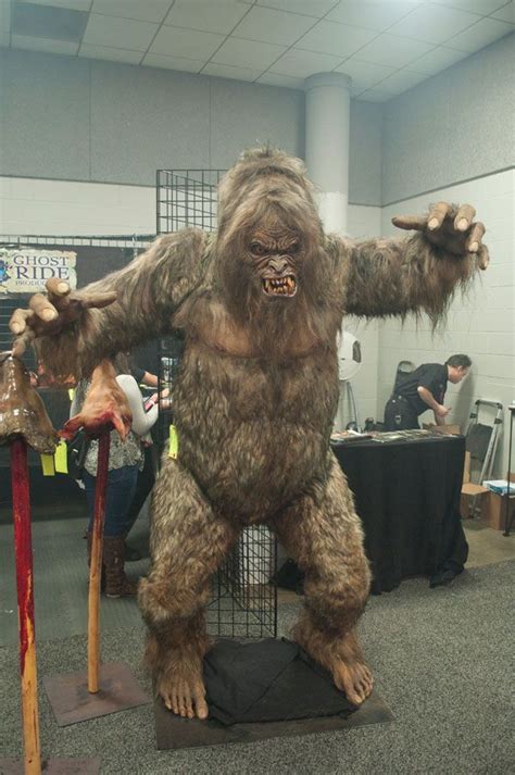 Giant sasquatch static prop from Transworld 2012. | Halloween creatures ...