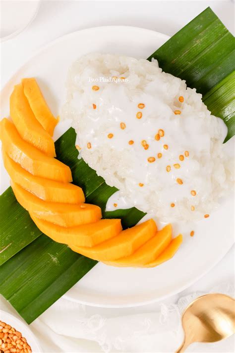 Mango Sticky Rice | Two Plaid Aprons