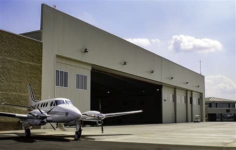 Aircraft Hangar Doors - Fleming Steel CompanyFleming Steel Company