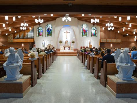 New altar for St. Agnes Church in Arlington - Arlington Catholic Herald