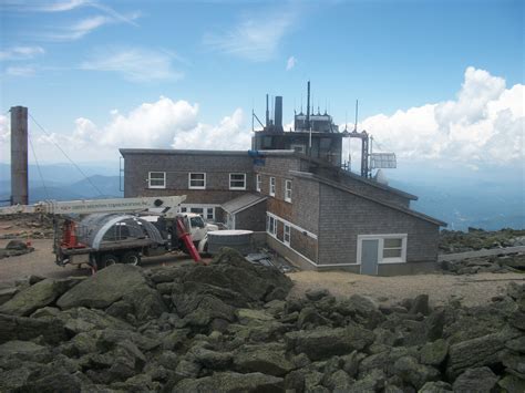 Mt Washington summit