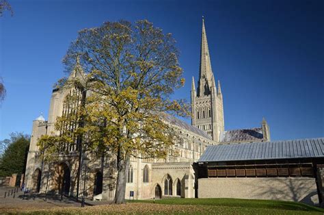 Norwich Cathedral Norman Castle, Norwich Cathedral, Norfolk Coast ...