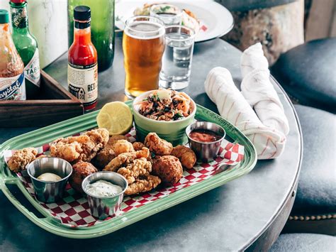 Ultimate Guide to Seafood Restaurants in Charleston - Eater Charleston