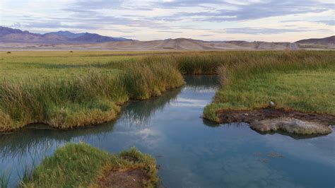 Your Complete Guide to Tecopa Hot Springs - Getaway Couple