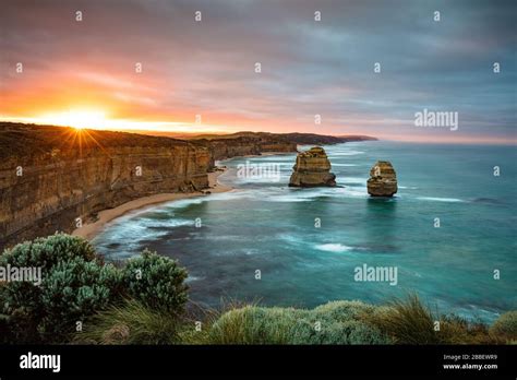 Sunrise at Twelve Apostles Stock Photo - Alamy