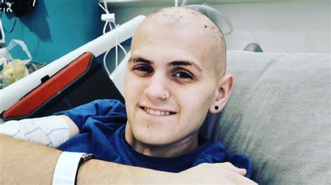 19-year-old dies of cancer but first raises over $80,000 for 6-year-old boy