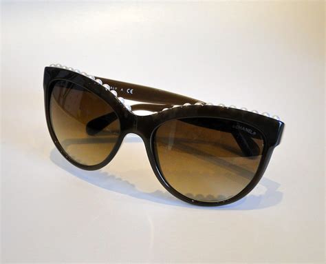 Chanel Pearl Sunglasses - The Luxe List