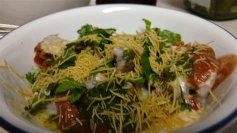 Baked Khasta Kachori Chaat - Yummy - Zayka Ka Tadka