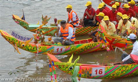 Tưng bừng Festival đua ghe ngo – Tạp chí Thủy sản Việt Nam