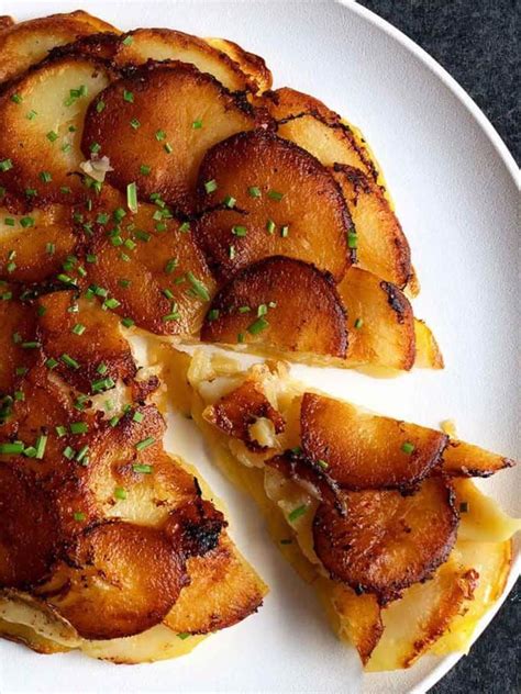 Pommes Anna (a.k.a. Potatoes Anna) | Recipe | Pommes anna, Potatoes ...