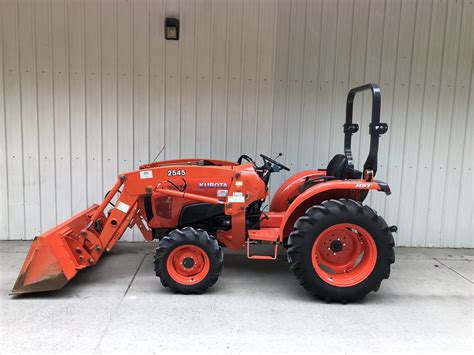 2015 KUBOTA L3901 HST, DEMO 28 HRS - Pre-Owned KubotaPre-Owned Kubota