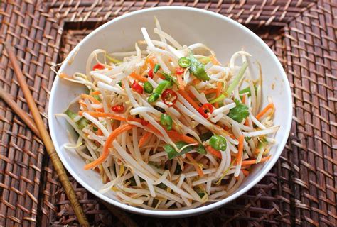 Thai Bean Sprout Salad