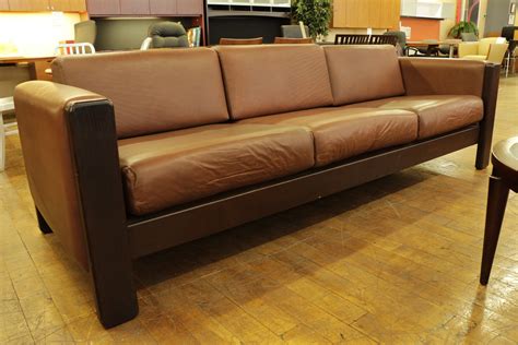 Knoll Jim Eldon Mid-Century Modern Chocolate Leather Sofa with Espresso ...