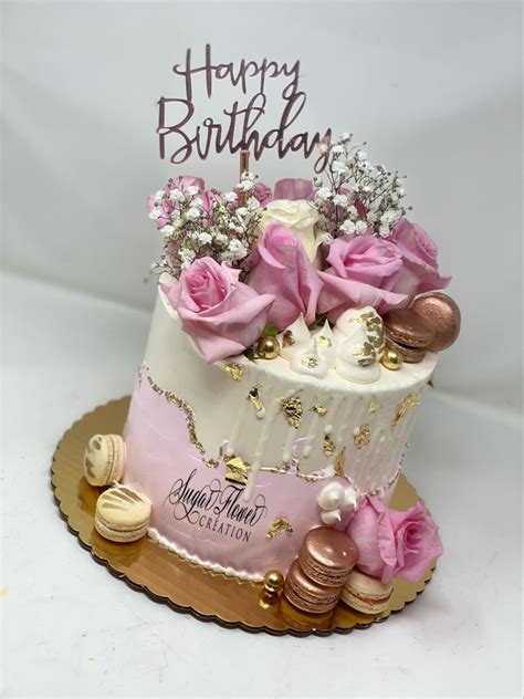 Elegant Birthday Cake with Pink Roses and Pearls