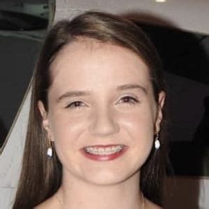 Amira Willighagen - Age, Family, Bio | Famous Birthdays