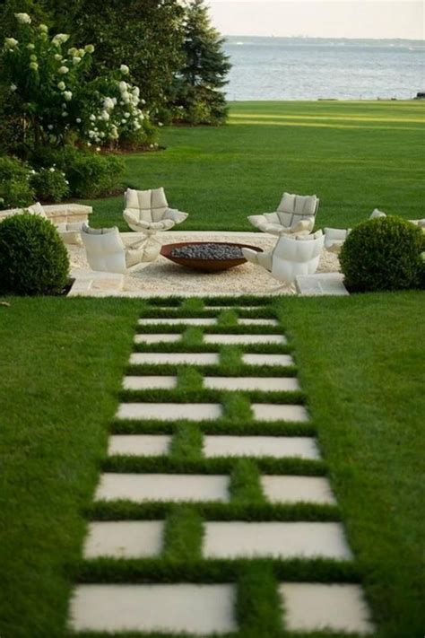 40+ Stepping Stone Pathway inspirations | Porches ️ | Garden paths ...