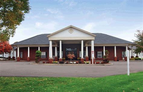 The 5 Best Assisted Living Facilities in Amherst, OH | Seniorly