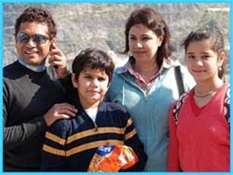 Tendulkar Childhood and Family Photos: Sara Tendulkar Photo Album