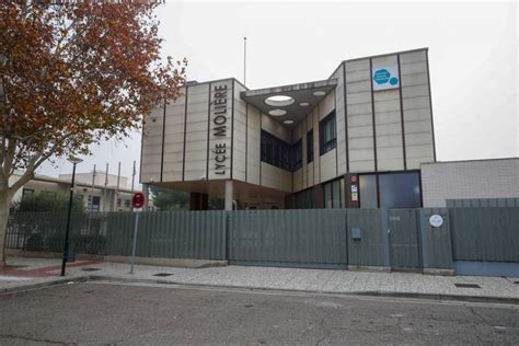 Several international schools in Spain closed after receiving bomb ...