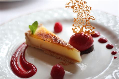 Pin by Alessandro on Ricette in 2024 | Fine dining desserts, Gourmet ...