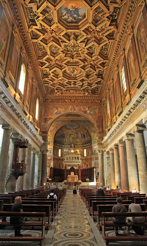 Interno Basilica di Santa Maria in Trastevere, Roma Church Architecture ...