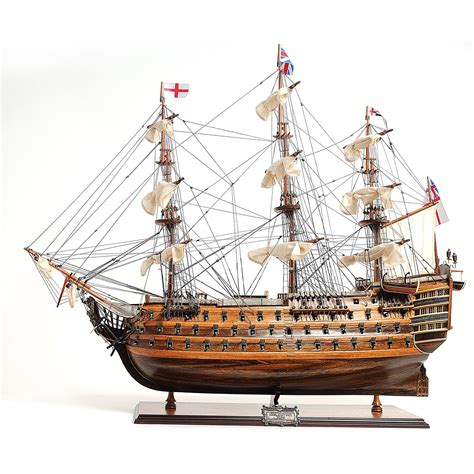 HMS Victory Mid Size EE T033 - Wooden Ship Model