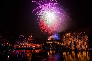 Tivoli Garden fireworks | Tivoli "New Year theme" fireworks,… | Flickr