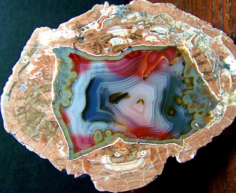 10 Interesting Facts About Geodes | Crystals, Minerals and gemstones, Rock