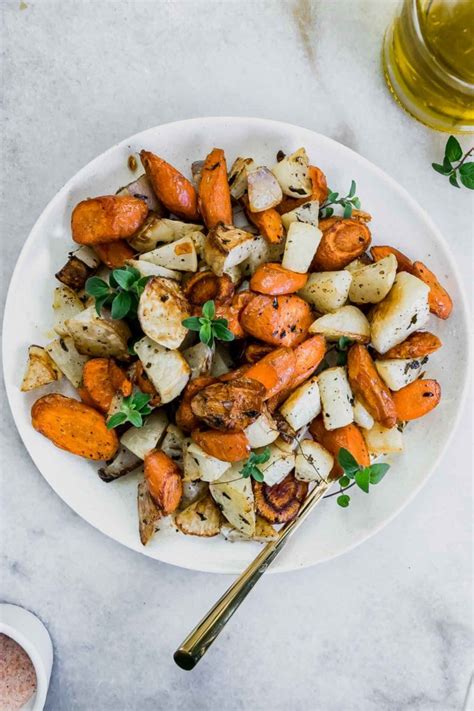 Herb Roasted Turnips and Carrots ⋆ Super Easy! (5 Ingredients + 30 Mins)