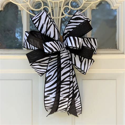 Zebra Wreath - Etsy