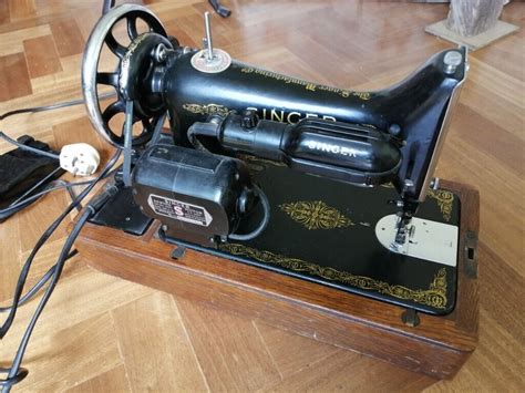 SOLD - Vintage Singer Sewing Machine with electric motor - motor not ...