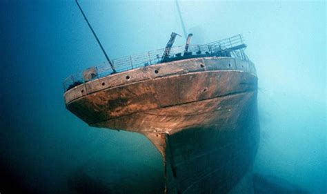 Scots diver will lead guided tours of Titanic wreck | UK | News ...