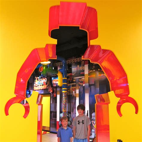 LEGOLAND Discovery Center in Atlanta's Phipps Plaza. Plan your visit ...