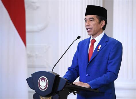 Jokowi not running away from protests, palace claims - National - The ...