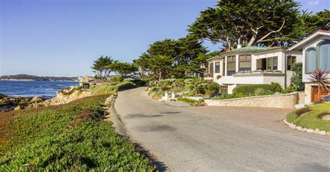 Carmel-by-the-Sea Hotels from ₹ 11,084/night | Compare Best Hotels in ...