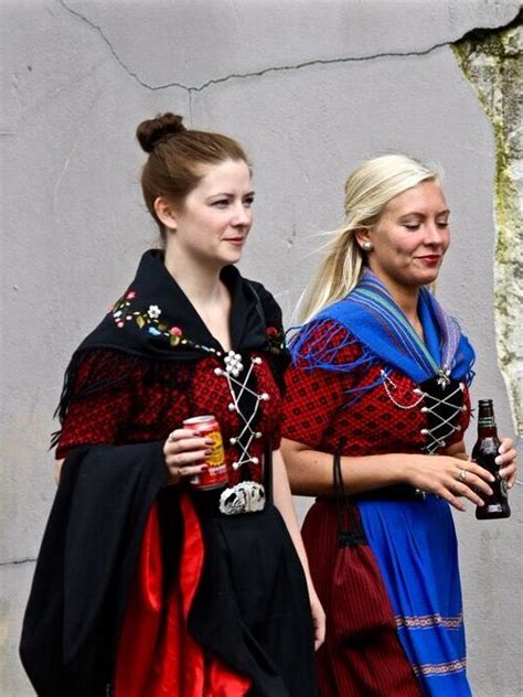 Traditional Faroe Islands | National clothes, Fashion, Mode fashion