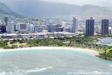 Ala Moana Hotel, Oahu