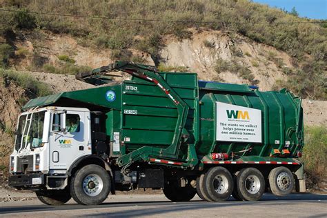 WASTE MANAGEMENT (WM) TRUCK | Navymailman | Flickr