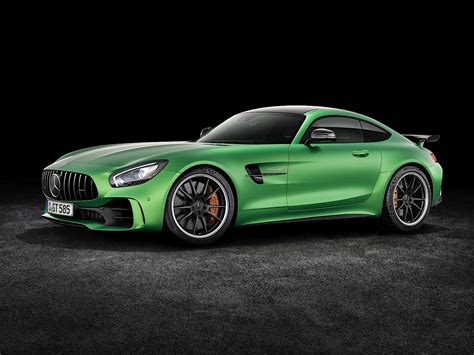 2017 Mercedes-AMG GT R Goes Official With Rear-Wheel Steering ...