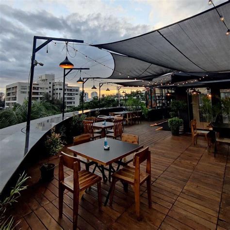 Top 7 Romantic Rooftop Restaurants To Visit | LBB, Pune