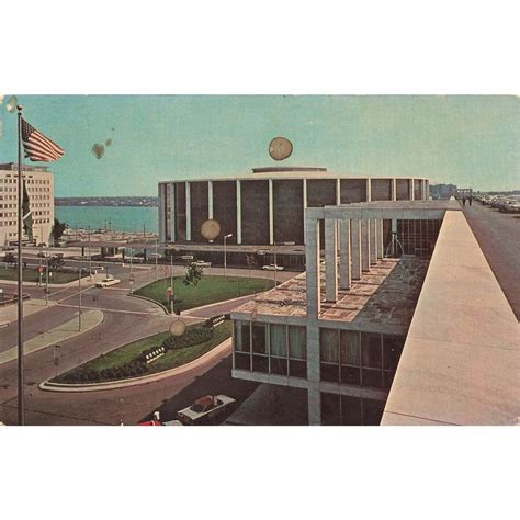 Postcard Cobo Hall and Arena, Detroit, Michigan Vintage Chrome Posted