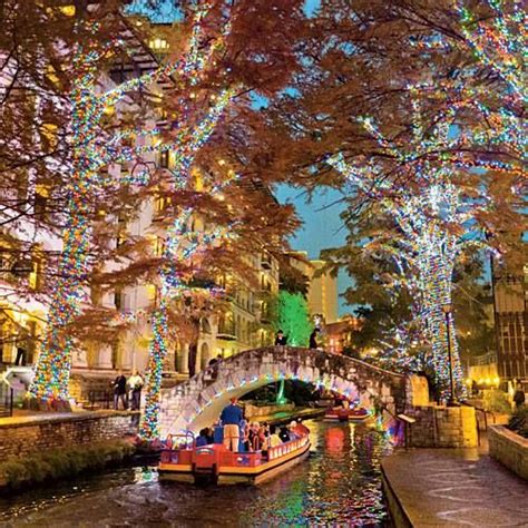 San Antonio Riverwalk at Christmas Time | Texas christmas, San antonio ...