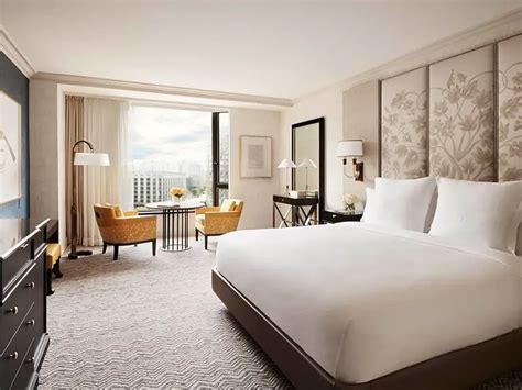 Four Seasons Hotel Boston | 5-Star Hotel in Back Bay, Boston