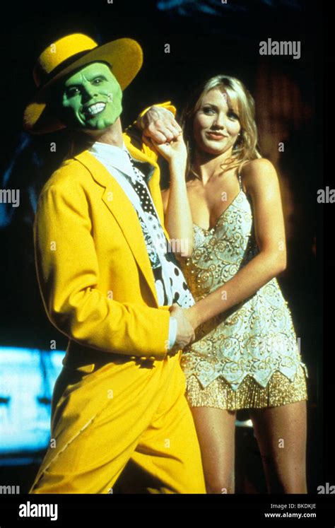 THE MASK (1994) JIM CARREY, CAMERON DIAZ MASK 099 Stock Photo: 29189622 ...