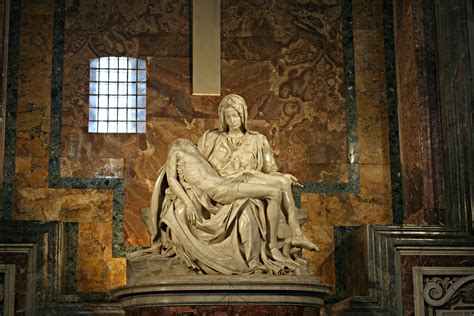 File:Michelangelo's Pieta 5450.jpg - Wikipedia