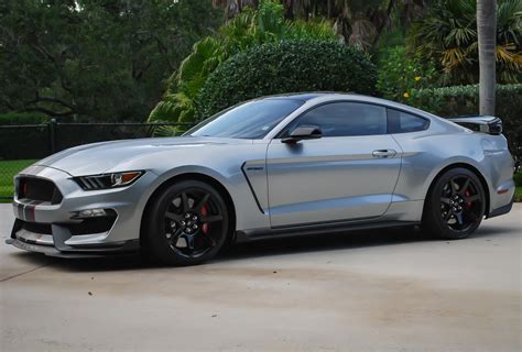 100-Mile 2020 Ford Mustang GT350R | PCARMARKET